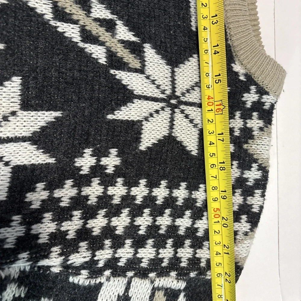 Vintage beautiful sweater